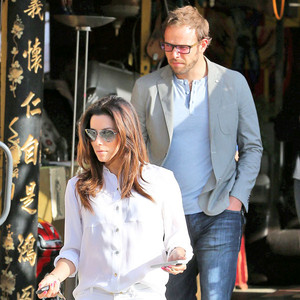 eva longoria Dating show contestant